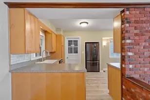 20 Greystone Ave, Haverhill, MA 01835 - Photo 7