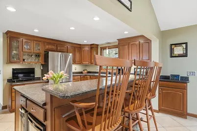 460 Lake Ave, Worcester, MA 01604 - Photo 15