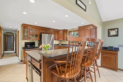 460 Lake Ave, Worcester, MA 01604 - Photo 13