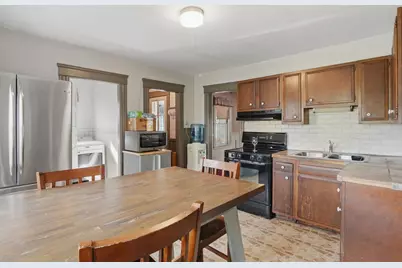 79 Central St, Auburn, MA 01501 - Photo 9