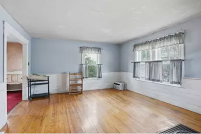 79 Central St, Auburn, MA 01501 - Photo 3