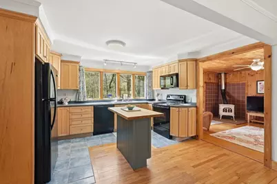 571 W. Pelham Road, Shutesbury, MA 01072 - Photo 13