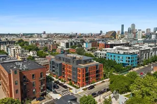 118 B St, Boston, MA 02127 - Photo 13