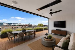118 B St, Boston, MA 02127 - Photo 11