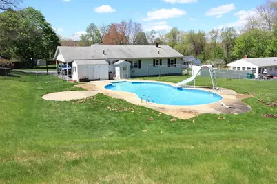 94 Leroy St, Fitchburg, MA 01420 - Photo 17