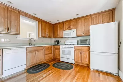 41 Wallace Rd, Quincy, MA 02169 - Photo 5