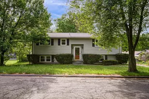 19 MacIntosh Ave, Marlborough, MA 01752 - Photo 1