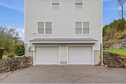 11 Roseanna Park Dr, Waltham, MA 02452 - Photo 37