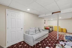 11 Roseanna Park Dr, Waltham, MA 02452 - Photo 35