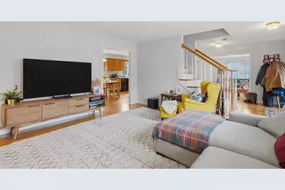 11 Roseanna Park Dr, Waltham, MA 02452 - Photo 9