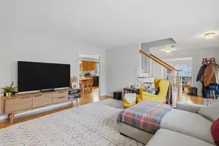 11 Roseanna Park Dr, Waltham, MA 02452 - Photo 9