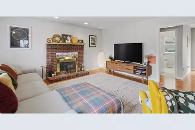 11 Roseanna Park Dr, Waltham, MA 02452 - Photo 7