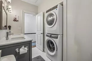 31 Brighton St, Boston, MA 02129 - Photo 9
