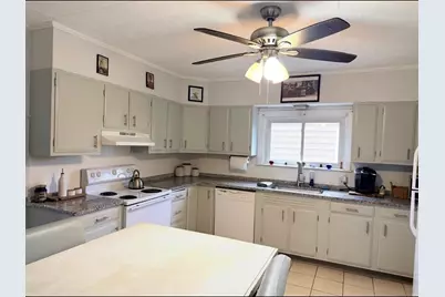 16 Kilmer Ave, Taunton, MA 02780 - Photo 7