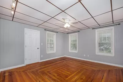 18 Chestnut St #1, Everett, MA 02149 - Photo 5
