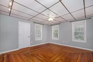 18 Chestnut St, Everett, MA 02149 - Photo 5