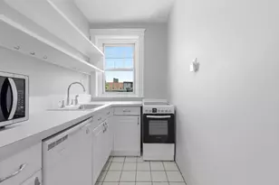 77 Parkman St, Brookline, MA 02446 - Photo 7