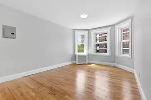 77 Parkman St, Brookline, MA 02446 - Photo 3