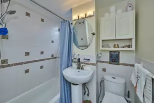 6 Bedford St, Somerville, MA 02143 - Photo 11