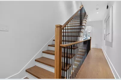 561 East Broadway, Boston, MA 02127 - Photo 15