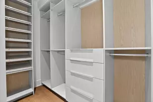 561 E Broadway, Boston, MA 02127 - Photo 21
