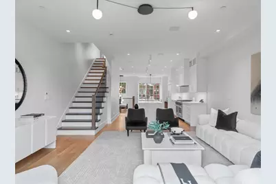 561 East Broadway, Boston, MA 02127 - Photo 7