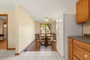 26 Alandale Pkwy, Norwood, MA 02062 - Photo 15