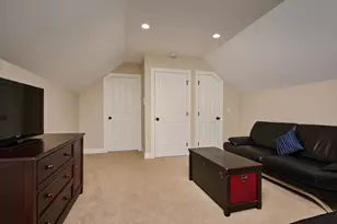 246 Hadley St, South Hadley, MA 01075 - Photo 25