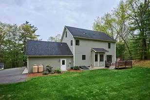 246 Hadley St, South Hadley, MA 01075 - Photo 29