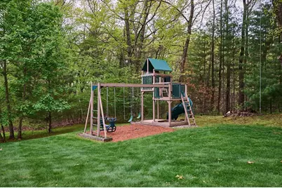 246 Hadley St, South Hadley, MA 01075 - Photo 37