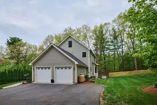 246 Hadley St, South Hadley, MA 01075 - Photo 31