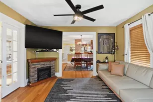 139 Sycamore St, Belmont, MA 02478 - Photo 3