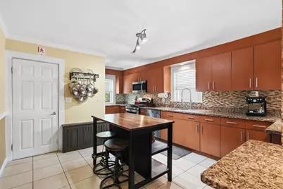 139 Sycamore St. #139, Belmont, MA 02478 - Photo 5