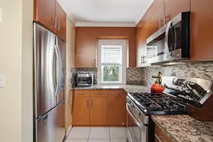 139 Sycamore St, Belmont, MA 02478 - Photo 9