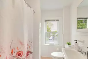 41 Mt Hope St, Boston, MA 02131 - Photo 13