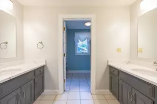 40 Blackberry Hill Rd, Wrentham, MA 02093 - Photo 29