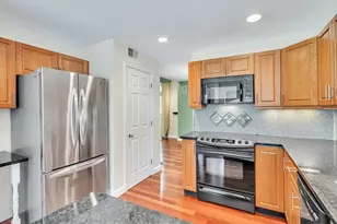32 Bishops Forest Dr, Waltham, MA 02452 - Photo 9