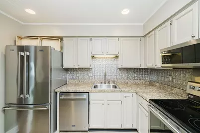 125 Highland St #308, Taunton, MA 02780 - Photo 17