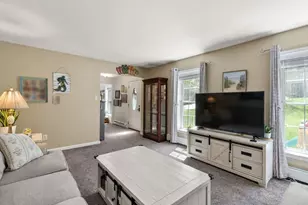 9 Lois Ln, Holland, MA 01521 - Photo 7