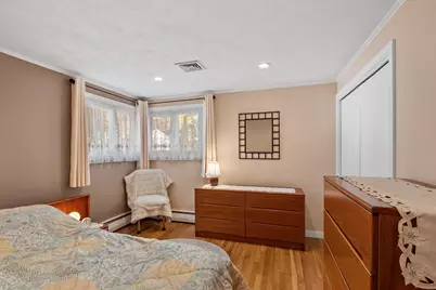 4 Anderson St, Peabody, MA 01960 - Photo 15