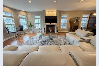 11 Gardner Road #3, Cambridge, MA 02139 - Photo 3