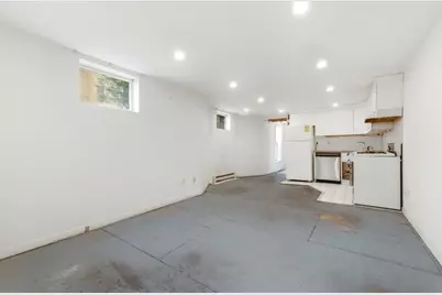 29-31 Washburn Ave #1B, Cambridge, MA 01240 - Photo 3