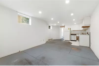 29-31 Washburn Ave #1B, Cambridge, MA 01240 - Photo 3