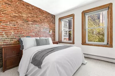 31 Snow Hill St #3, Boston, MA 02113 - Photo 13