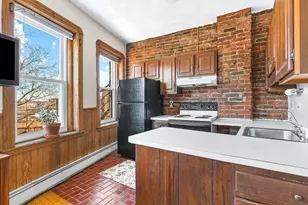 31 Snow Hill St, Boston, MA 02113 - Photo 5