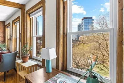 31 Snow Hill St #3, Boston, MA 02113 - Photo 7
