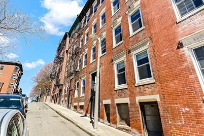 31 Snow Hill St #3, Boston, MA 02113 - Photo 19