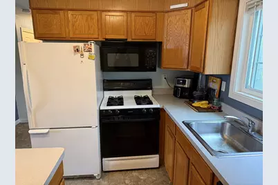 18 A St, Wrentham, MA 02093 - Photo 3