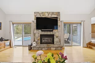 5 Powers Rd, Andover, MA 01810 - Photo 9