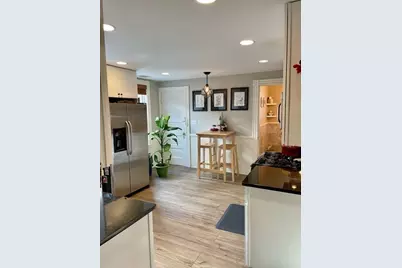 30 Tuttle St #3, Boston, MA 02125 - Photo 3